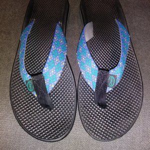 Chaco Flips, Size 9